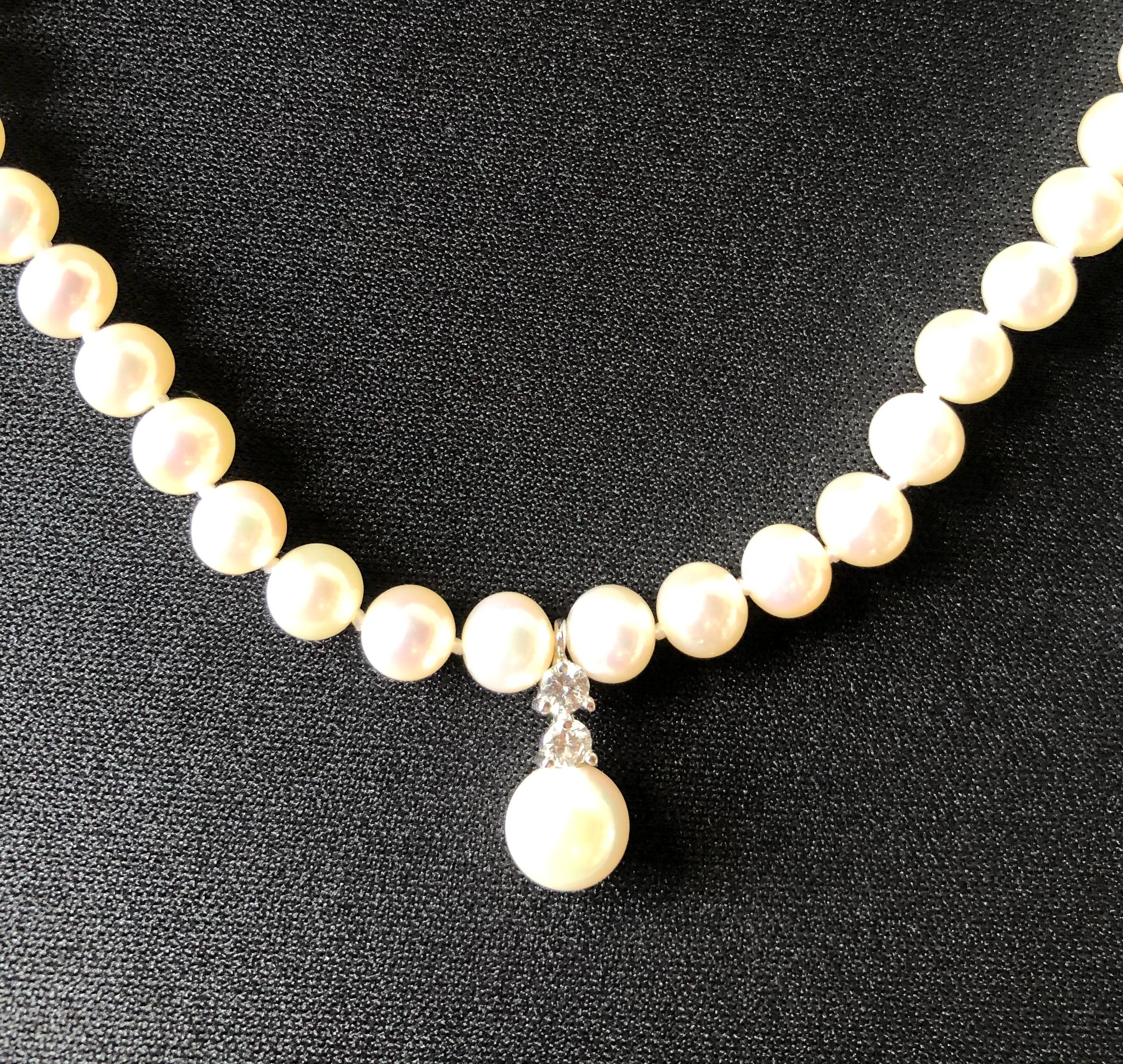 Collana di perle in oro bianco 14 carati da 18 pollici con diamanti rotondi in vendita 2