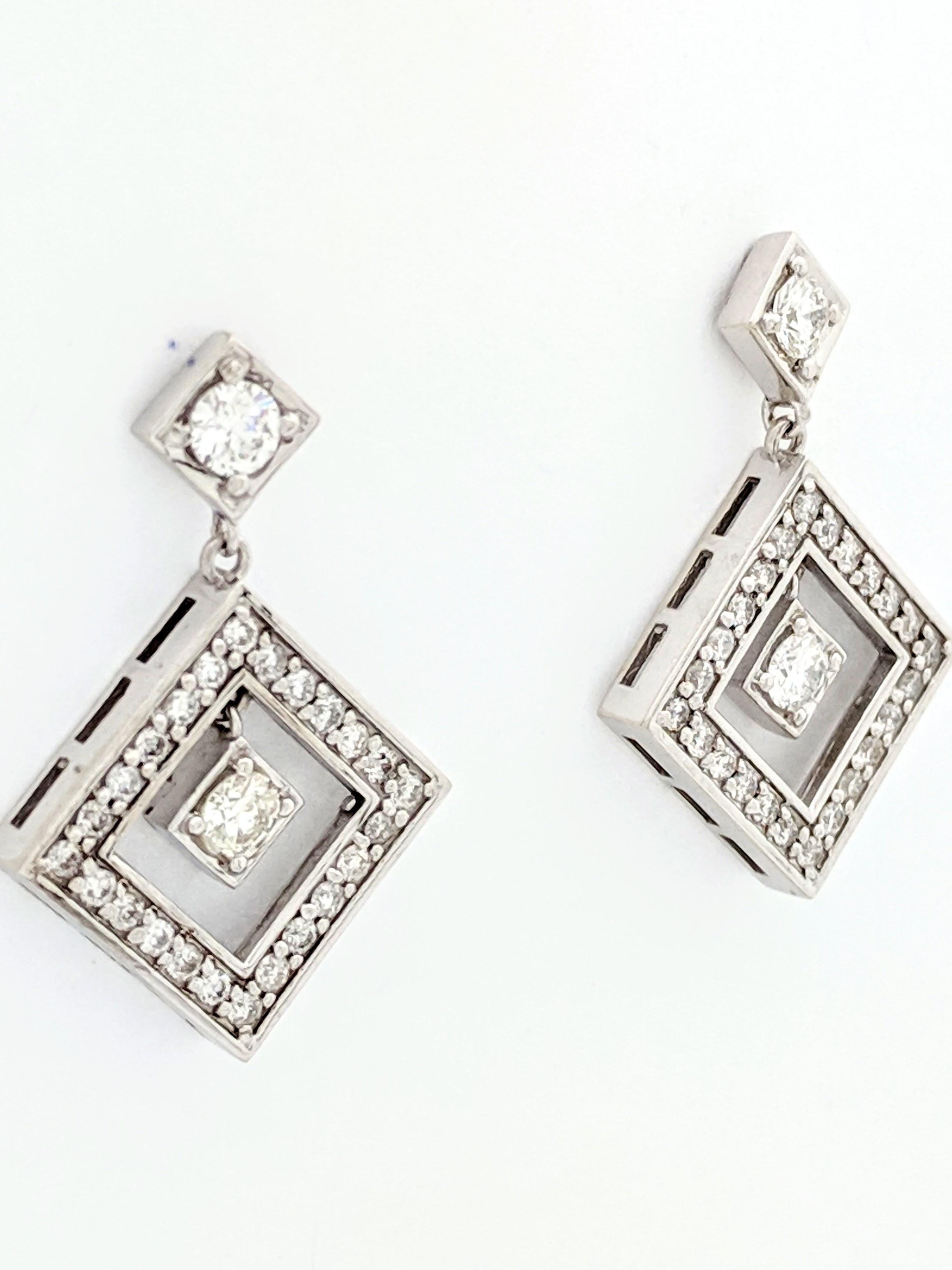 14 Karat White Gold 1.80 Carat Diamond Dangle/Drop Earrings SI2/H In Good Condition For Sale In Gainesville, FL