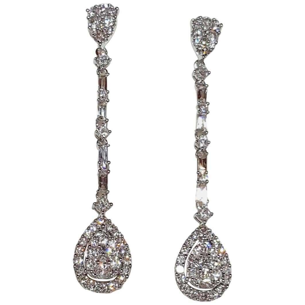 14 Karat White Gold 1.95 Carat Round and Baguette Diamond Drop Earrings For Sale