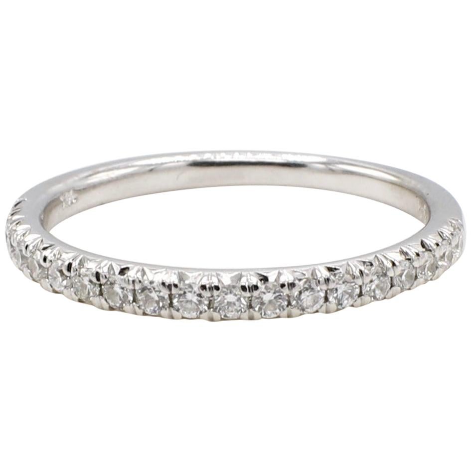 14 Karat White Gold .20 Carat Natural Diamond Wedding Band Ring For Sale