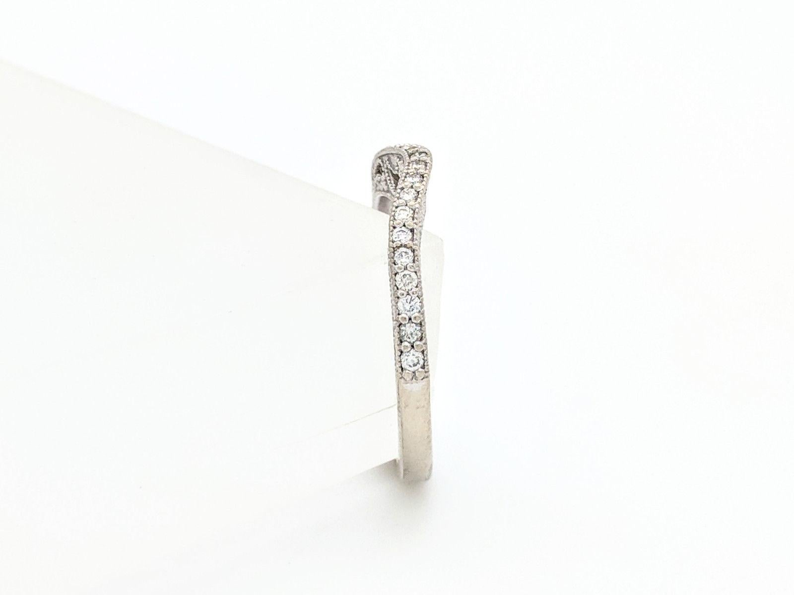 14 Karat White Gold .21 Carat Pave Diamond Curved Wedding Band Ring 4