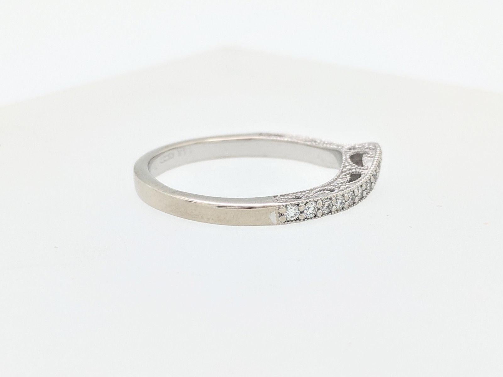 14 Karat White Gold .21 Carat Pave Diamond Curved Wedding Band Ring 1