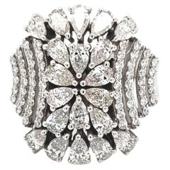 14 Karat White Gold 2.18 Carat Fancy-cut Natural Diamond Ring (Size 6.25)