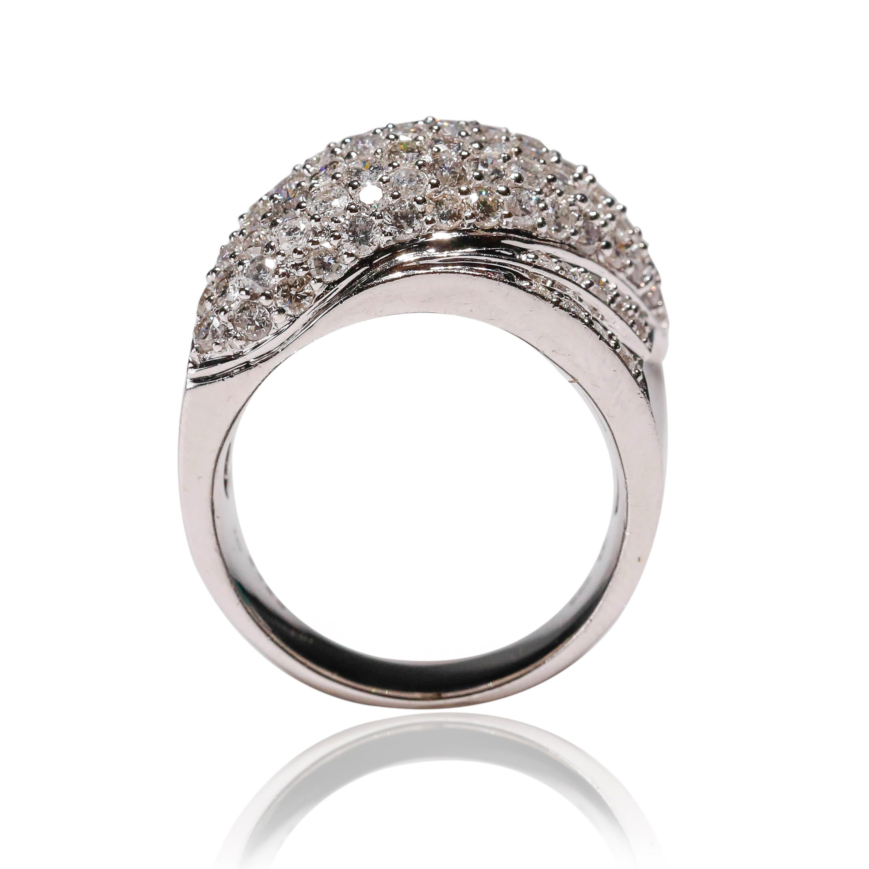 14 Karat White Gold 2.69 Carat Round Cut Pavé Diamond Wrap Band Ring Engagement For Sale 2