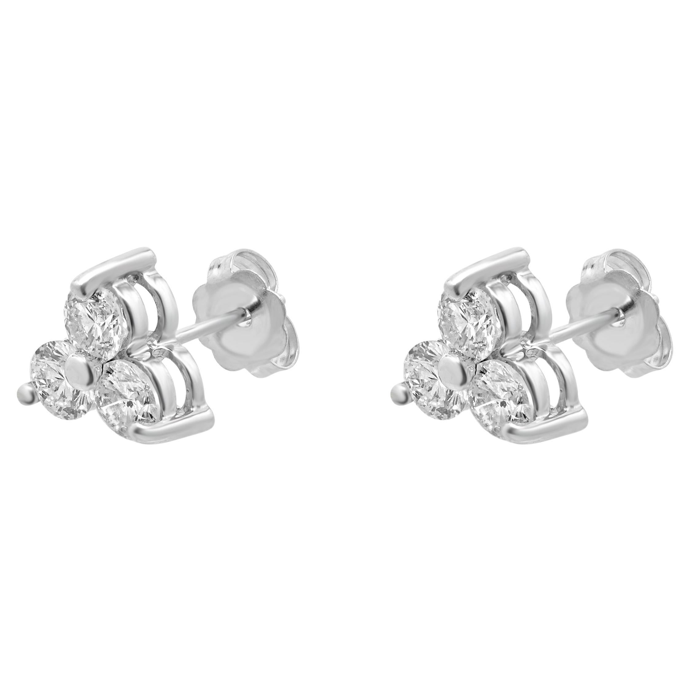 Boucles d'oreilles en or blanc 14 carats à 3 diamants