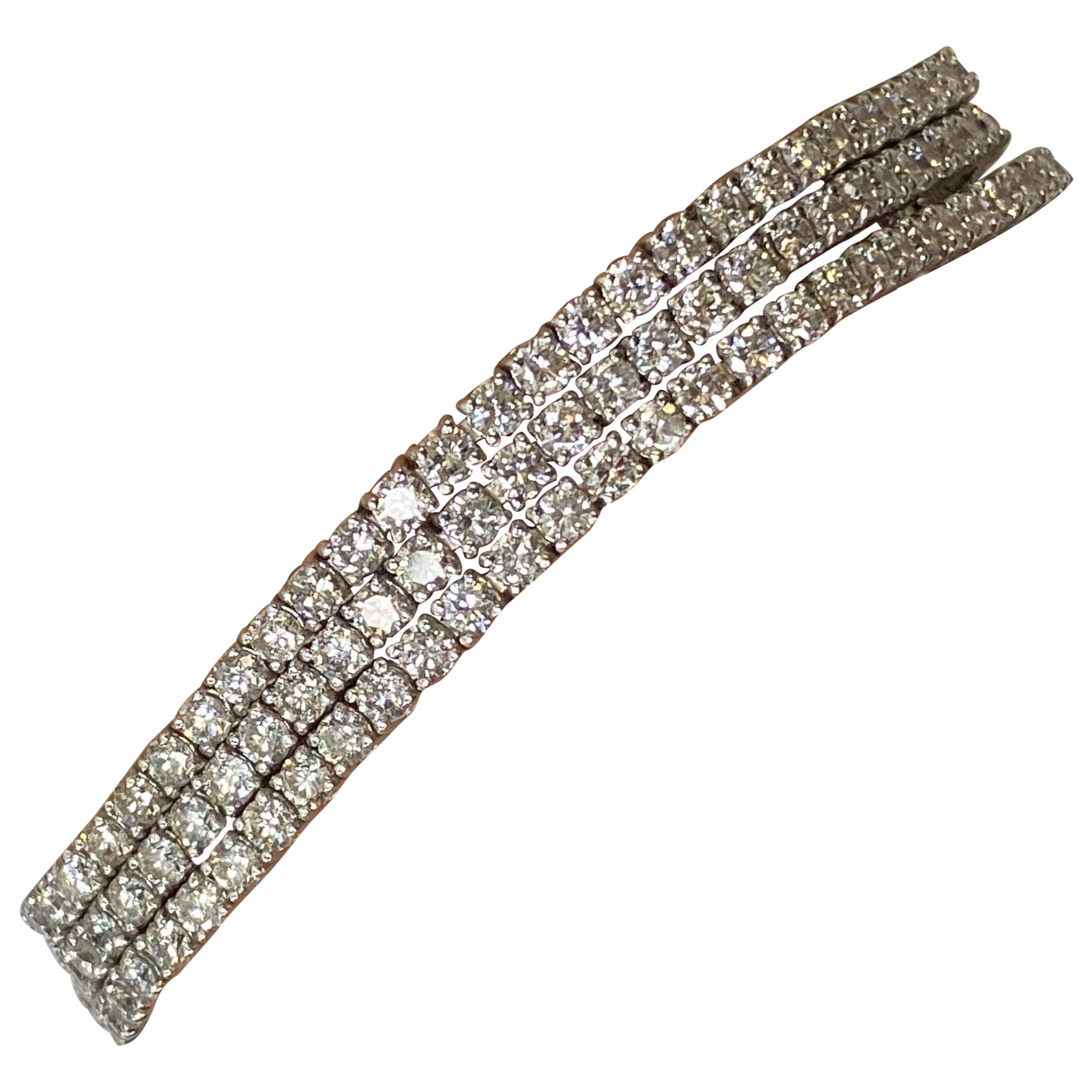 14 Karat White Gold 3-Row Prong Set Diamond Tennis Bracelet 12.60 Carat