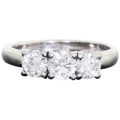 Vintage 14 Karat White Gold 3-Stone Diamond Wedding Anniversary Ring 1.3 Carat