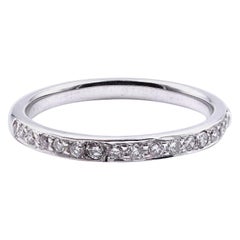 14 Karat White Gold .30 Carat Diamond Band