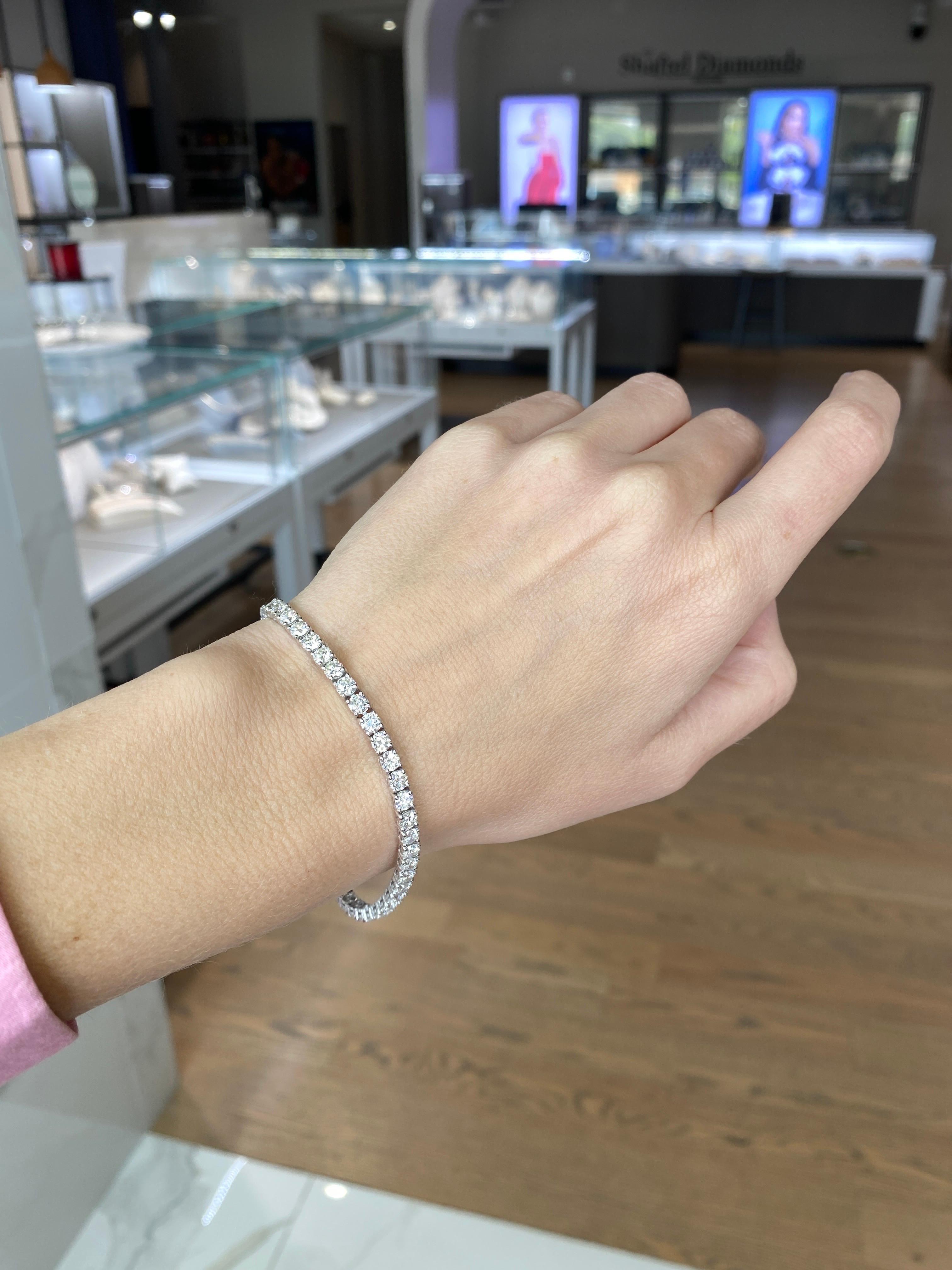 da uomo o donna Bracciale tennis in oro bianco 14 carati con diamanti rotondi da 3,03 carati di peso totale in vendita