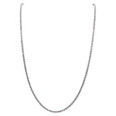 14 Karat White Gold 3.90 Carat Natural Diamond Tennis Necklace