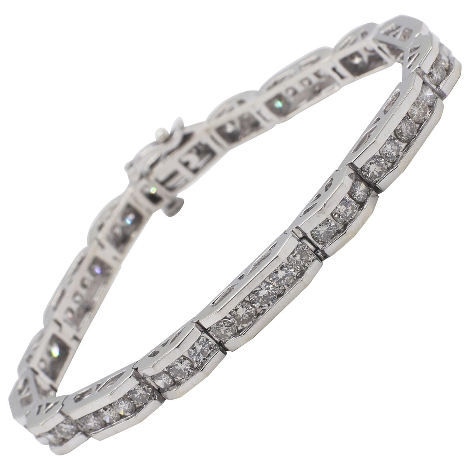 14 Karat White Gold 4 Carat Diamond Tennis Line Bracelet