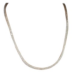 14 Karat White Gold 4 Prong Straight Diamond Necklace 16.98 Carat