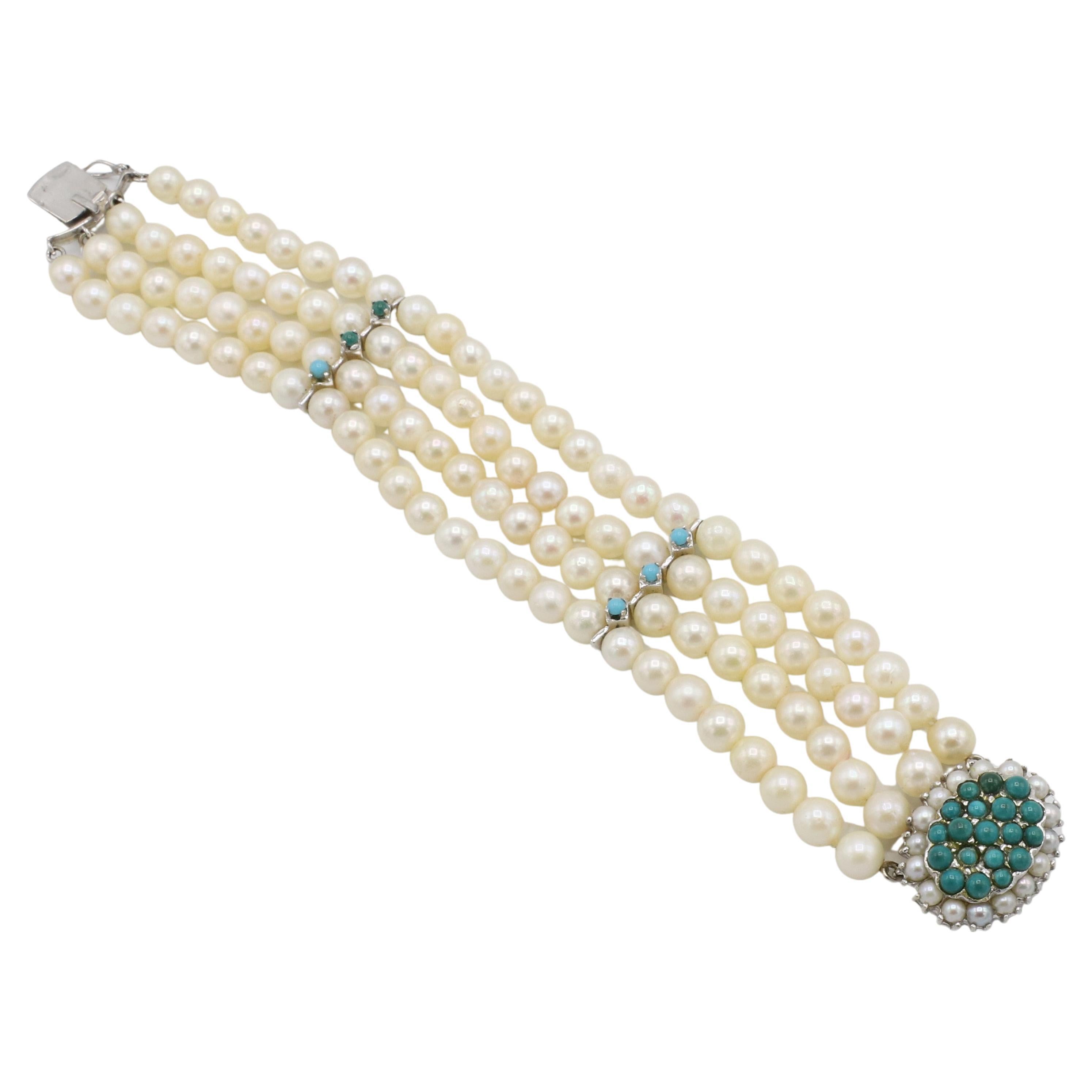 Rétro Bracciale a 4 file di perle in oro bianco 14 carati con stazioni e chiusura in turchese in vendita