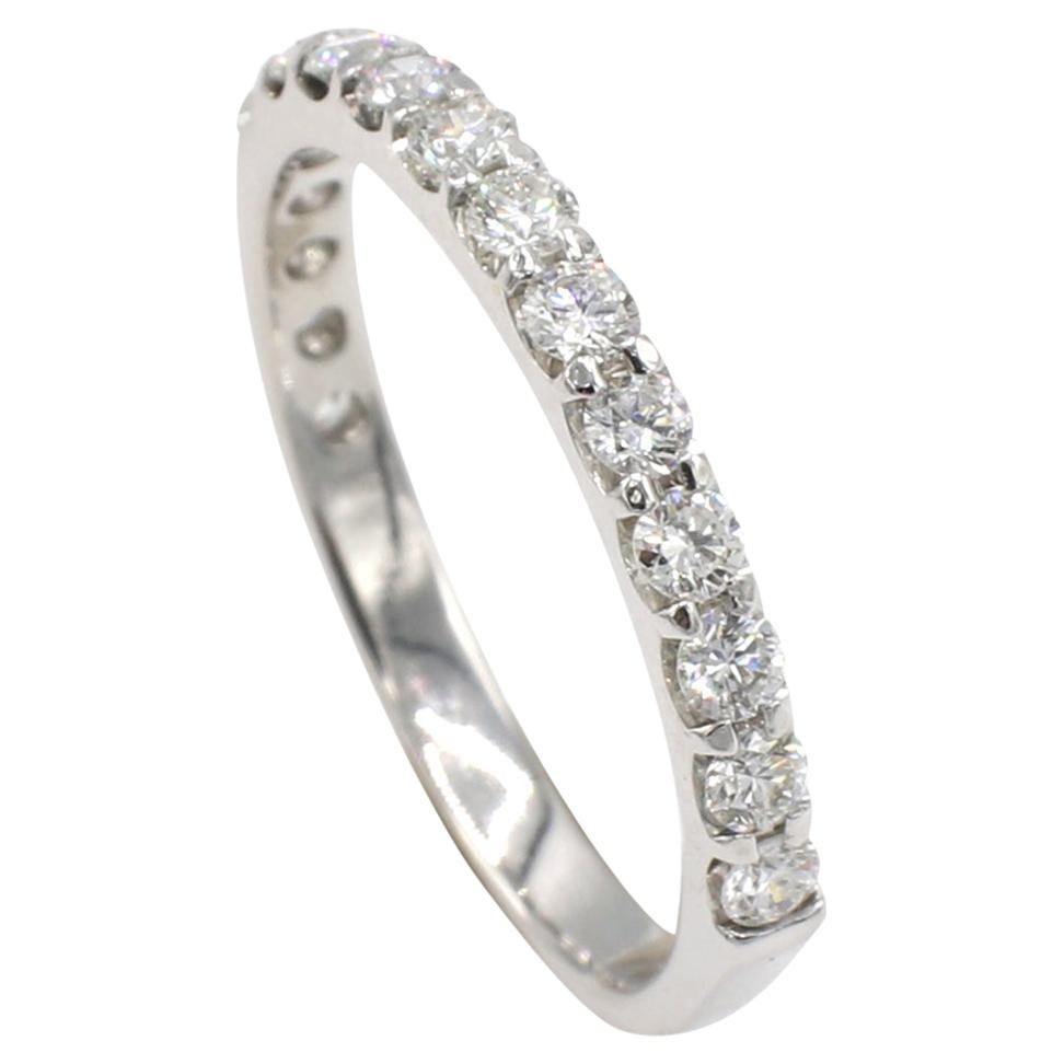14 Karat Weißgold .50 Karat Runder Diamant Ehering