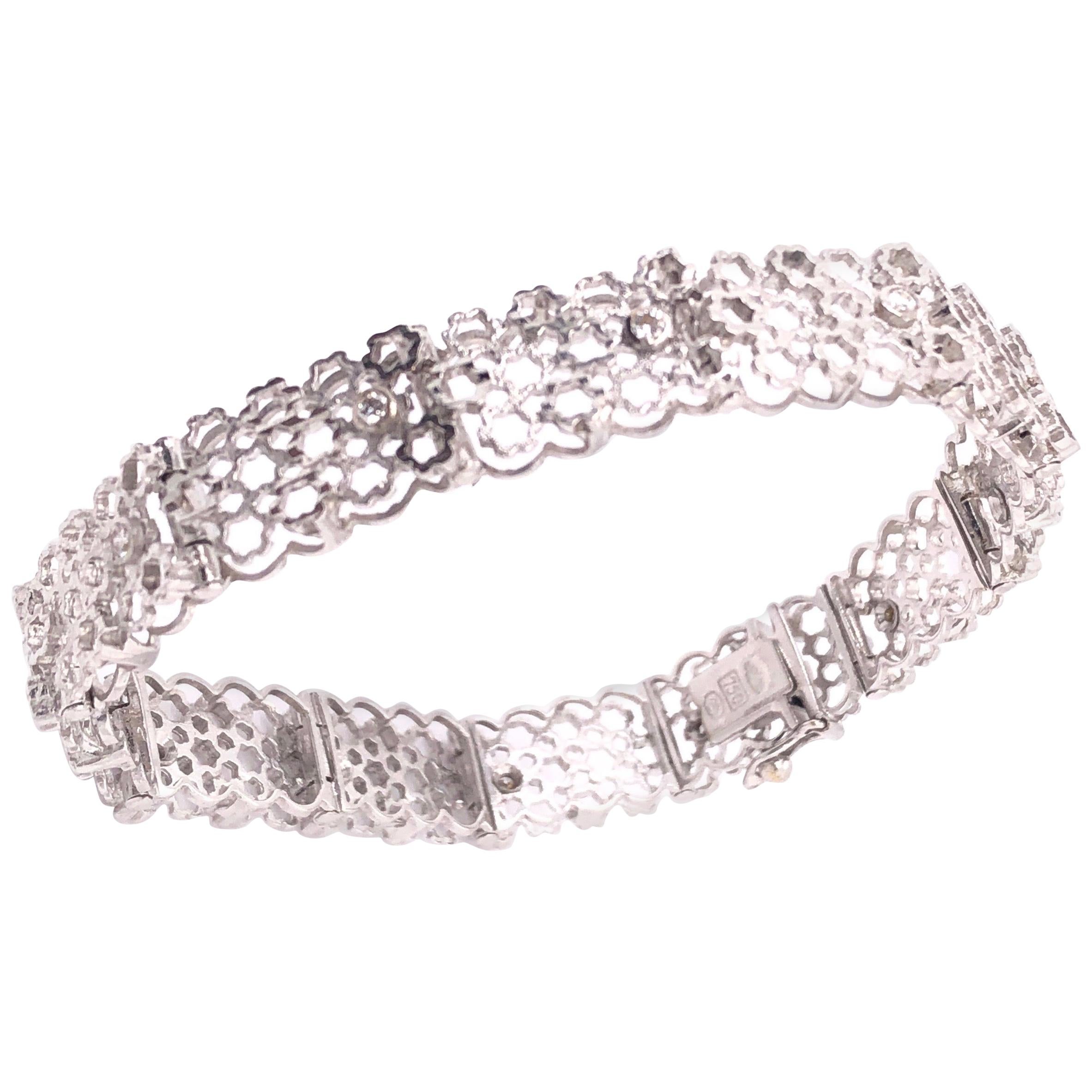 14 Karat White Gold Contemporary Bracelet with Round Diamonds