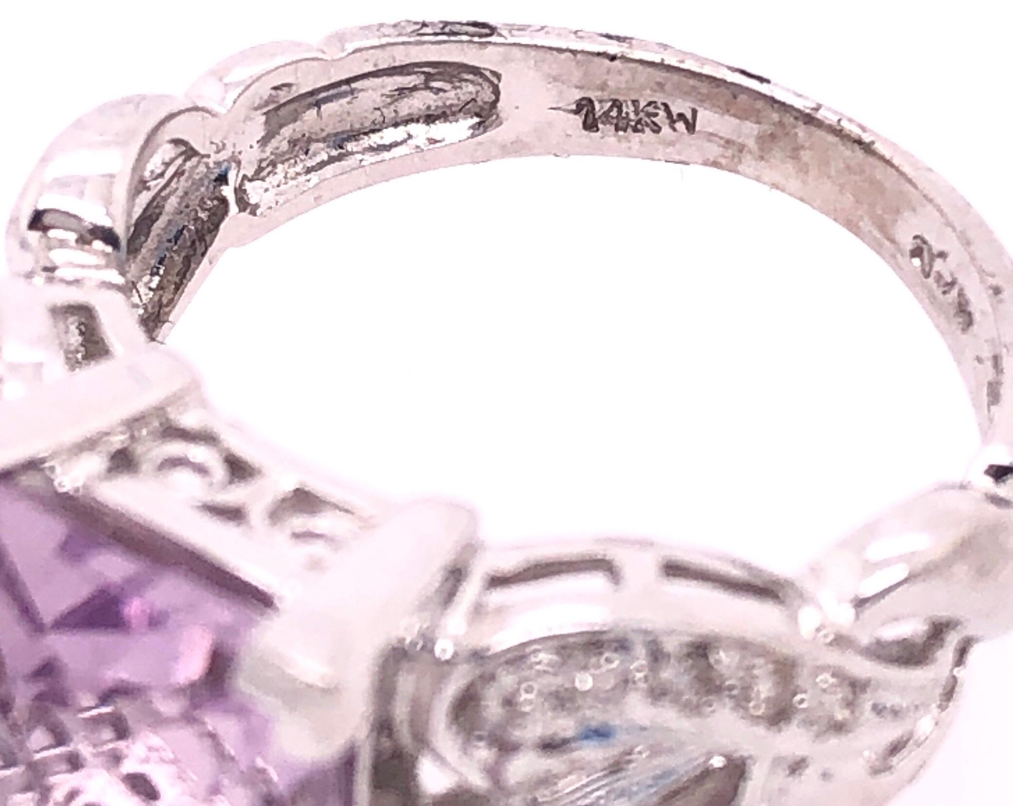 14 Karat White Gold Amethyst Solitaire Ring with Diamond Accents In Good Condition For Sale In Stamford, CT