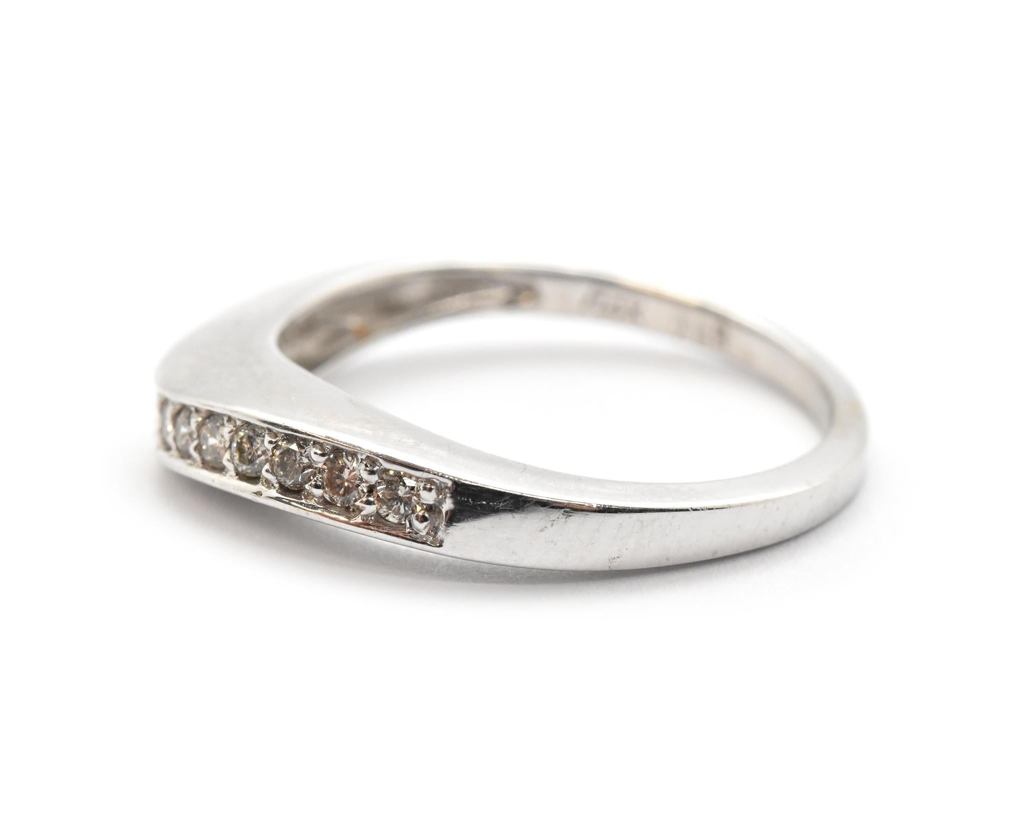 Round Cut 14 Karat White Gold and 0.24 Carat Diamond Wave Band Ring For Sale