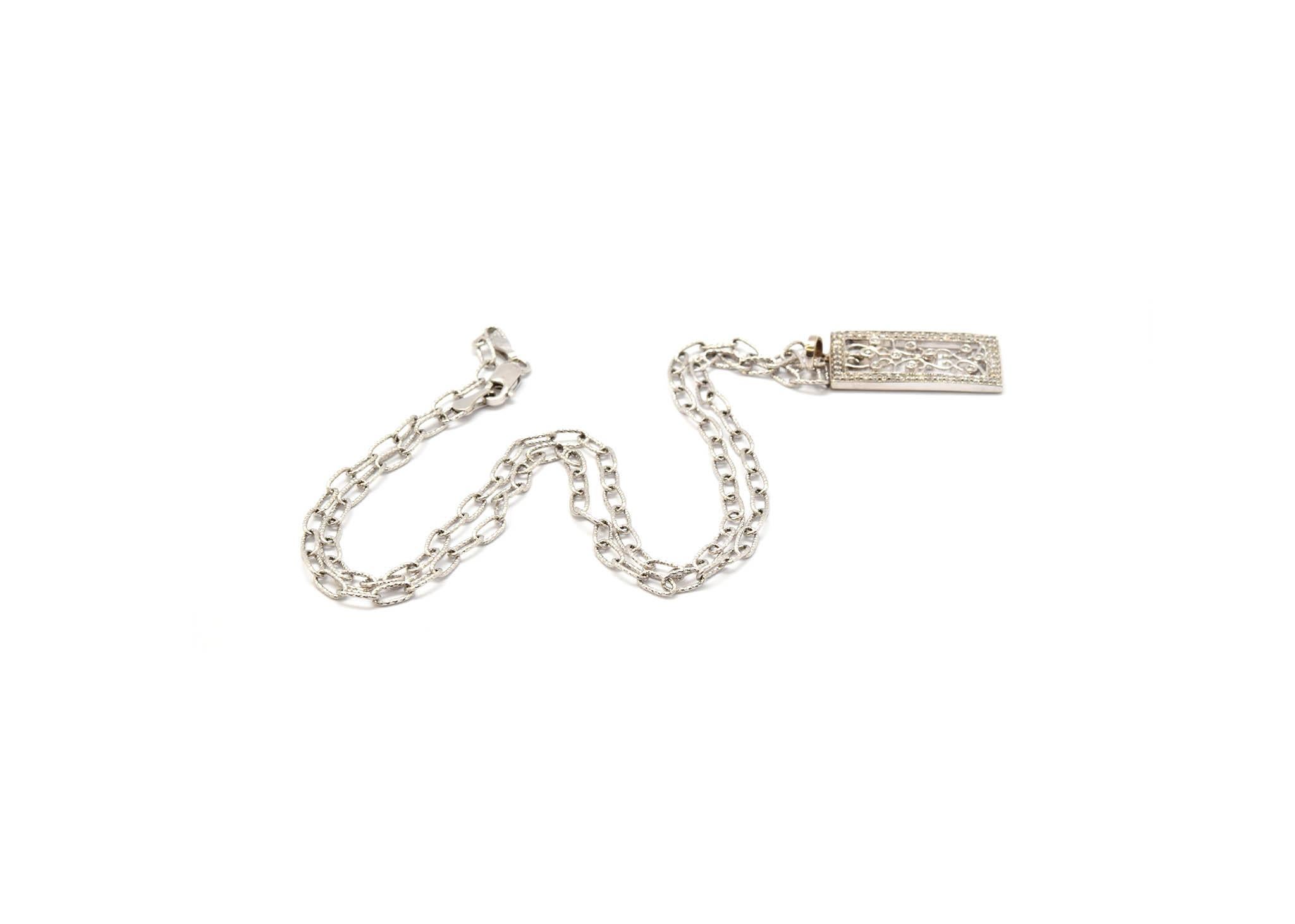 Contemporain Pendentif vintage en or blanc 14 carats et diamants de 0,60 carat, 3,90 grammes en vente