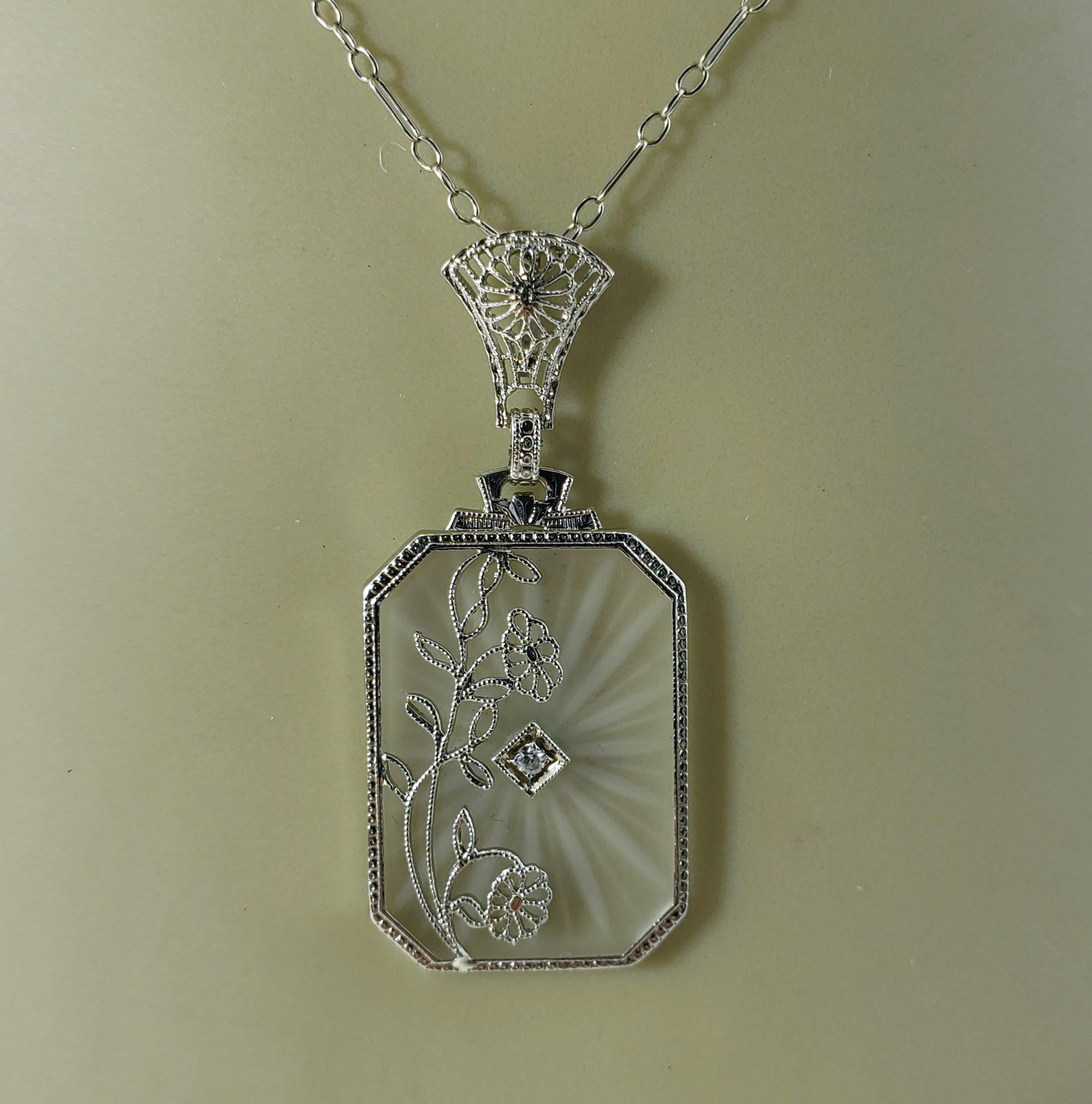 14 Karat White Gold and Camphor Glass Lavalier Pendant with Diamond Necklace In Good Condition In Washington Depot, CT