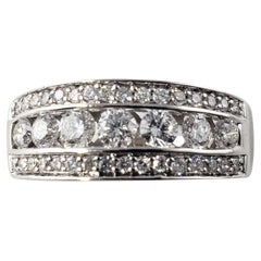 14 Karat Weißgold und Diamant-Ring
