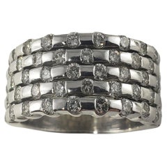Bague jonc en or blanc 14 carats et diamants