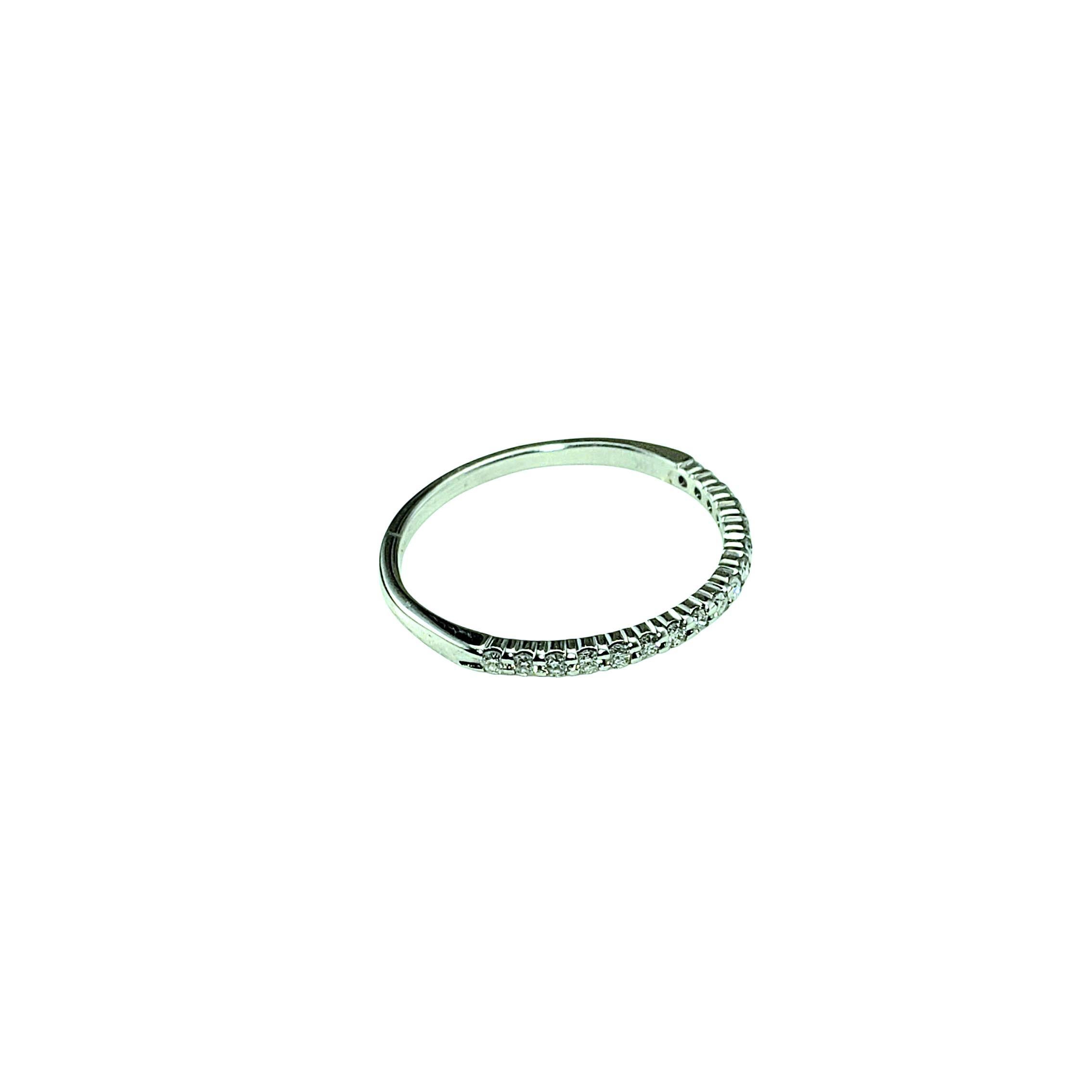 Anillo de oro blanco de 14 quilates y diamantes talla 5.25-5.5 #22309 Corte brillante en venta