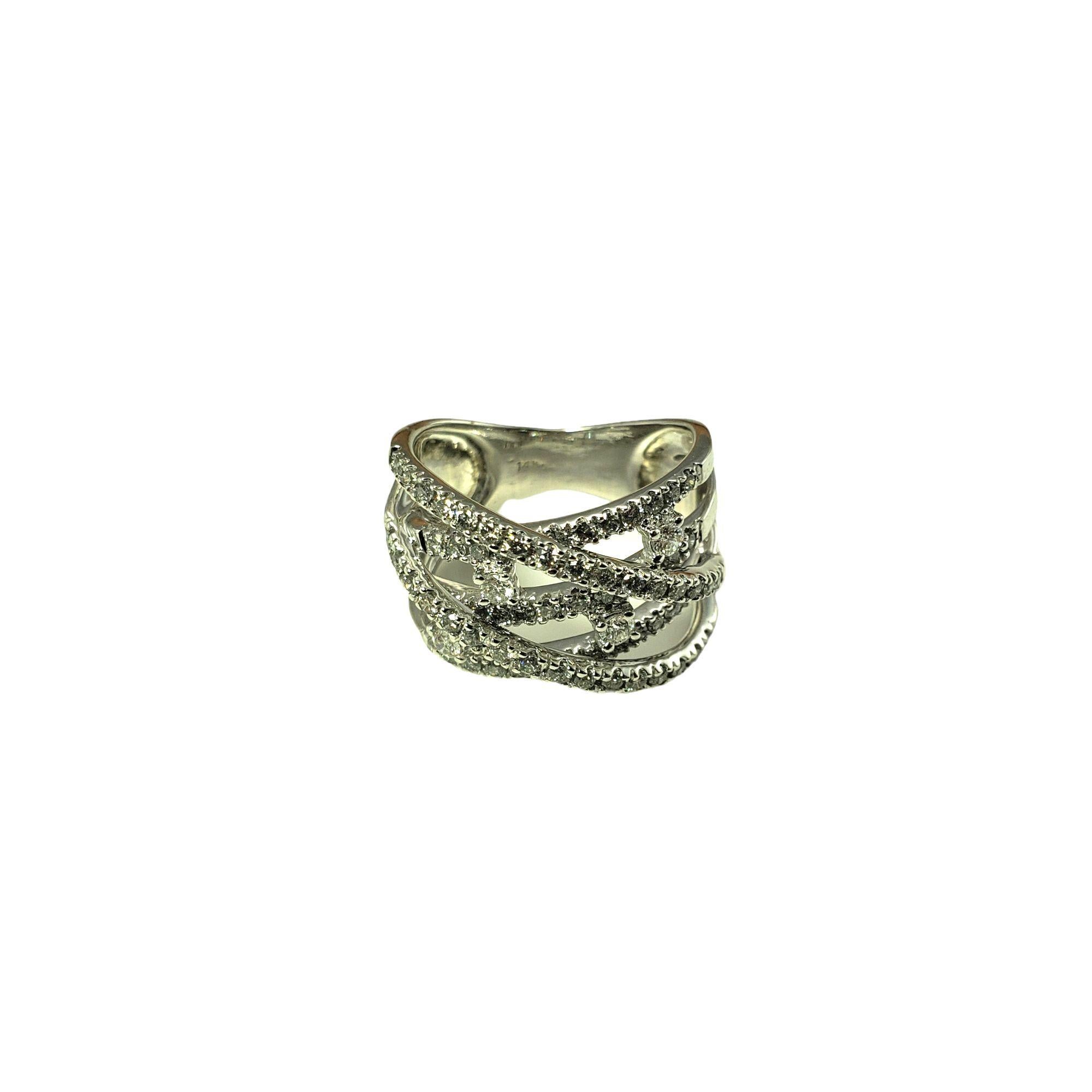 14 Karat White Gold and Diamond Band Ring For Sale 4