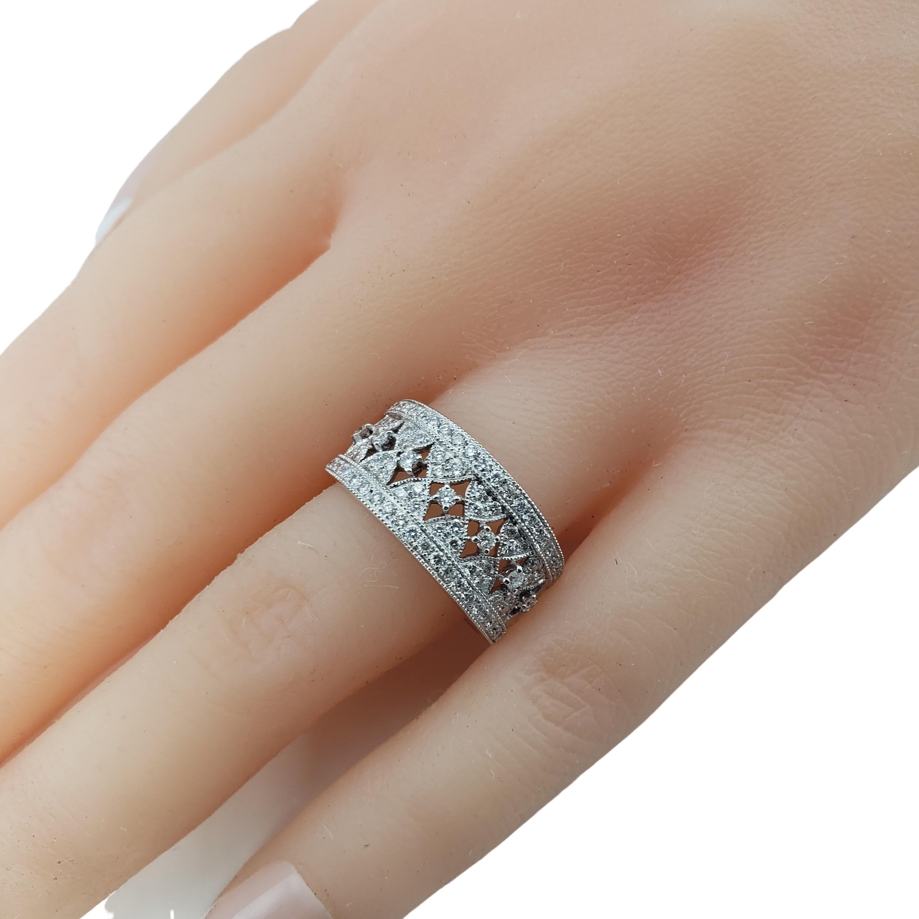 14 Karat White Gold and Diamond Band Ring For Sale 3