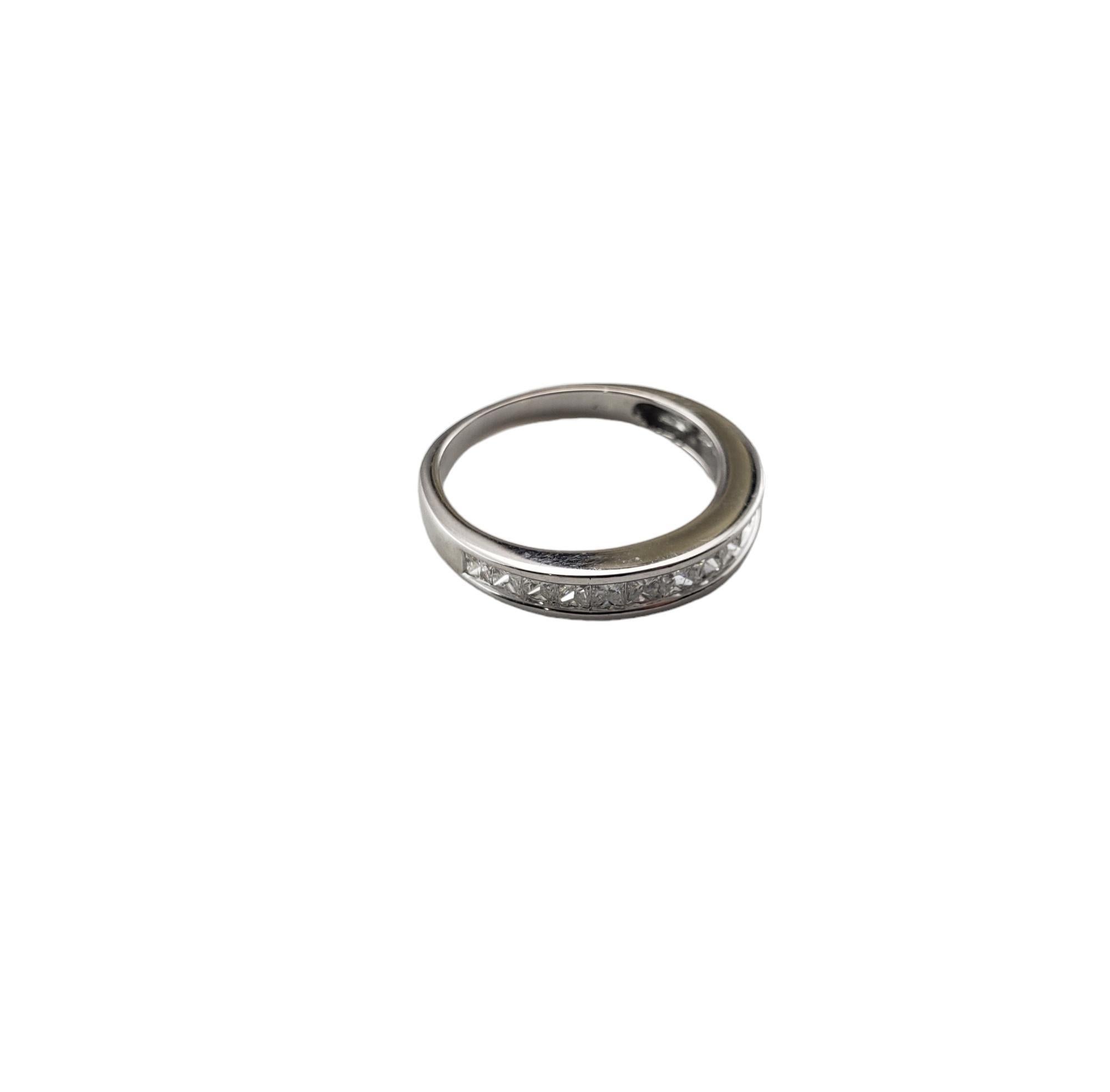 14 Karat Weißgold und Diamant-Ring Größe 7 #19907 Damen im Angebot