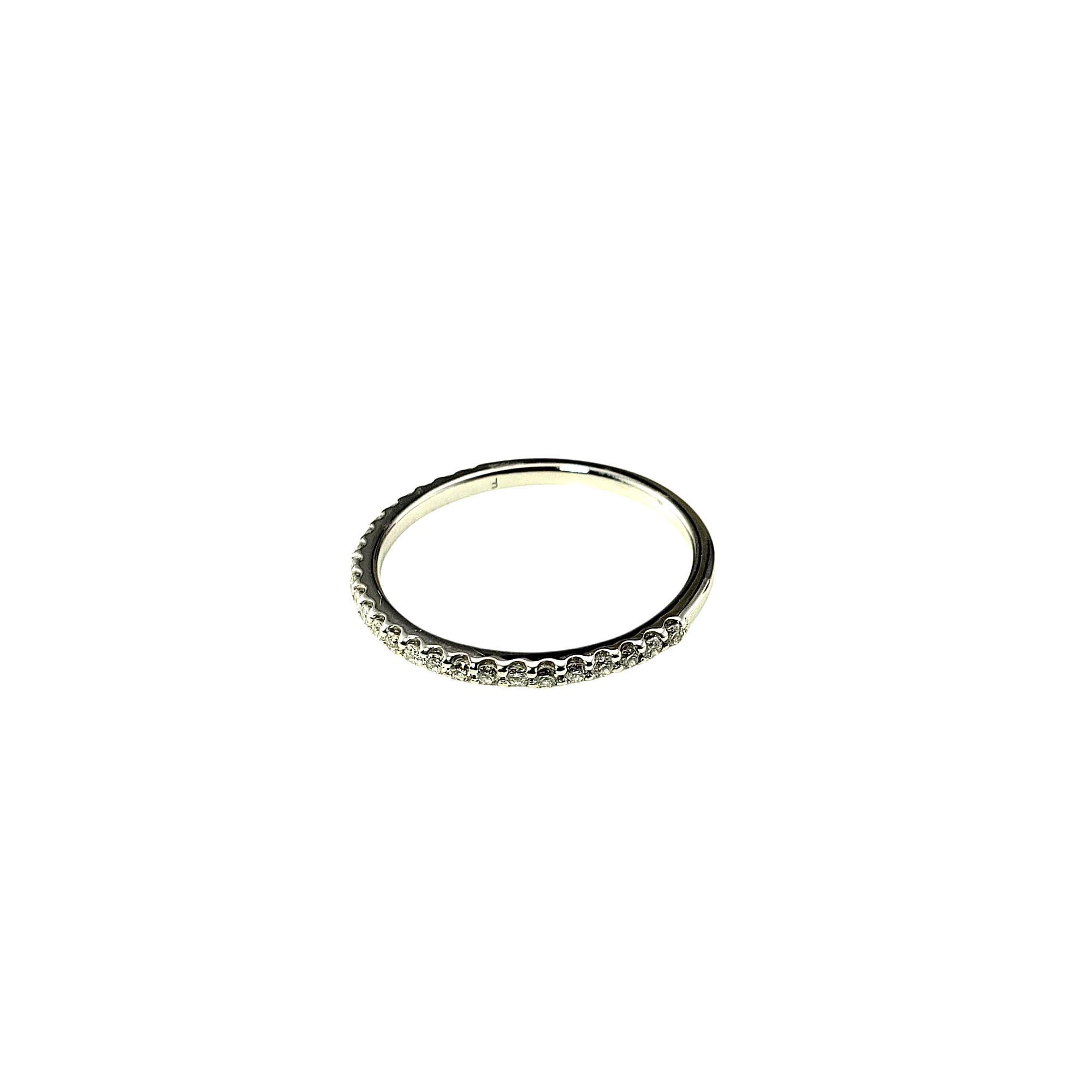 14 Karat White Gold and Diamond Band Ring Size 7 #21921 In Good Condition For Sale In Washington Depot, CT