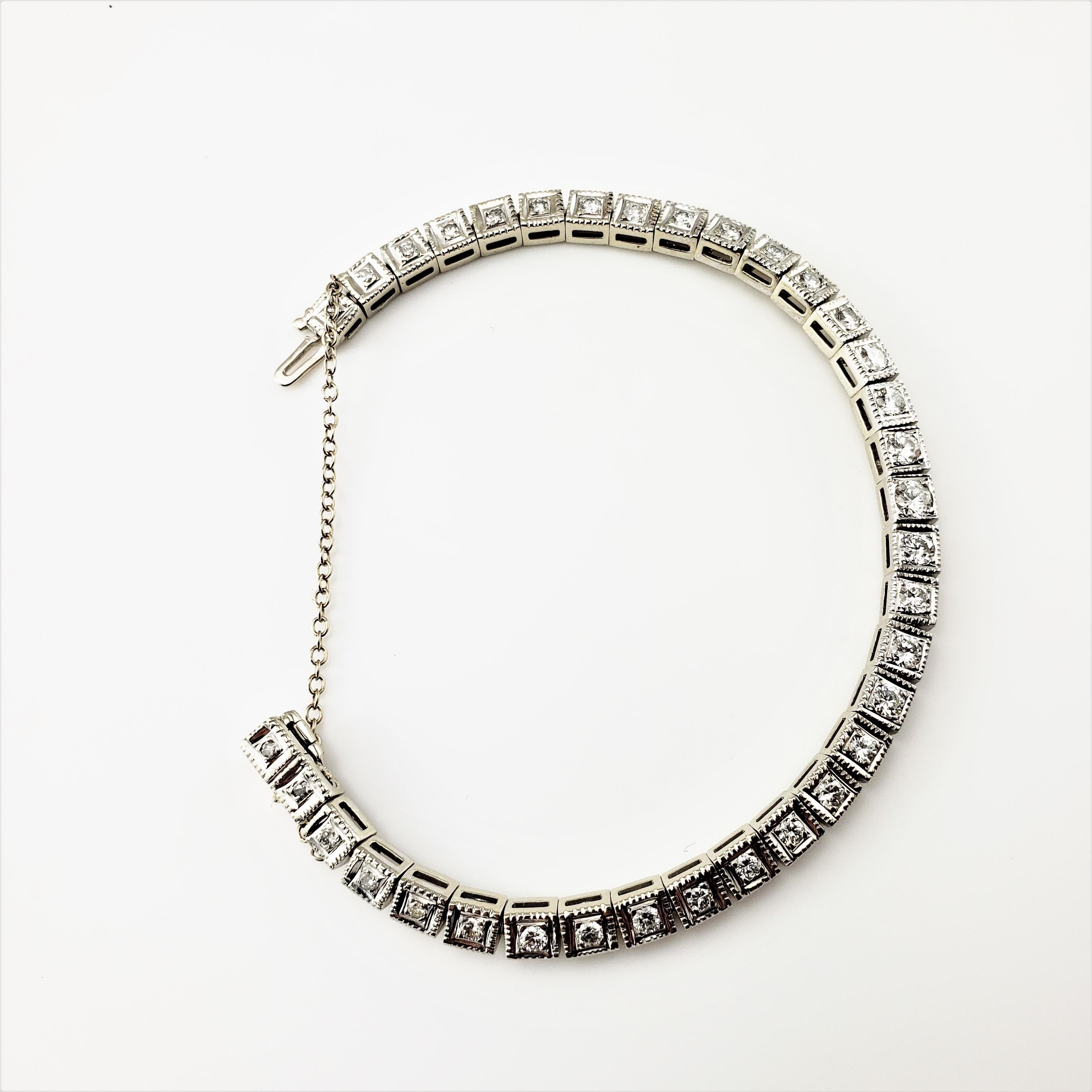 Taille brillant Bracelet en or blanc 14 carats et diamants en vente