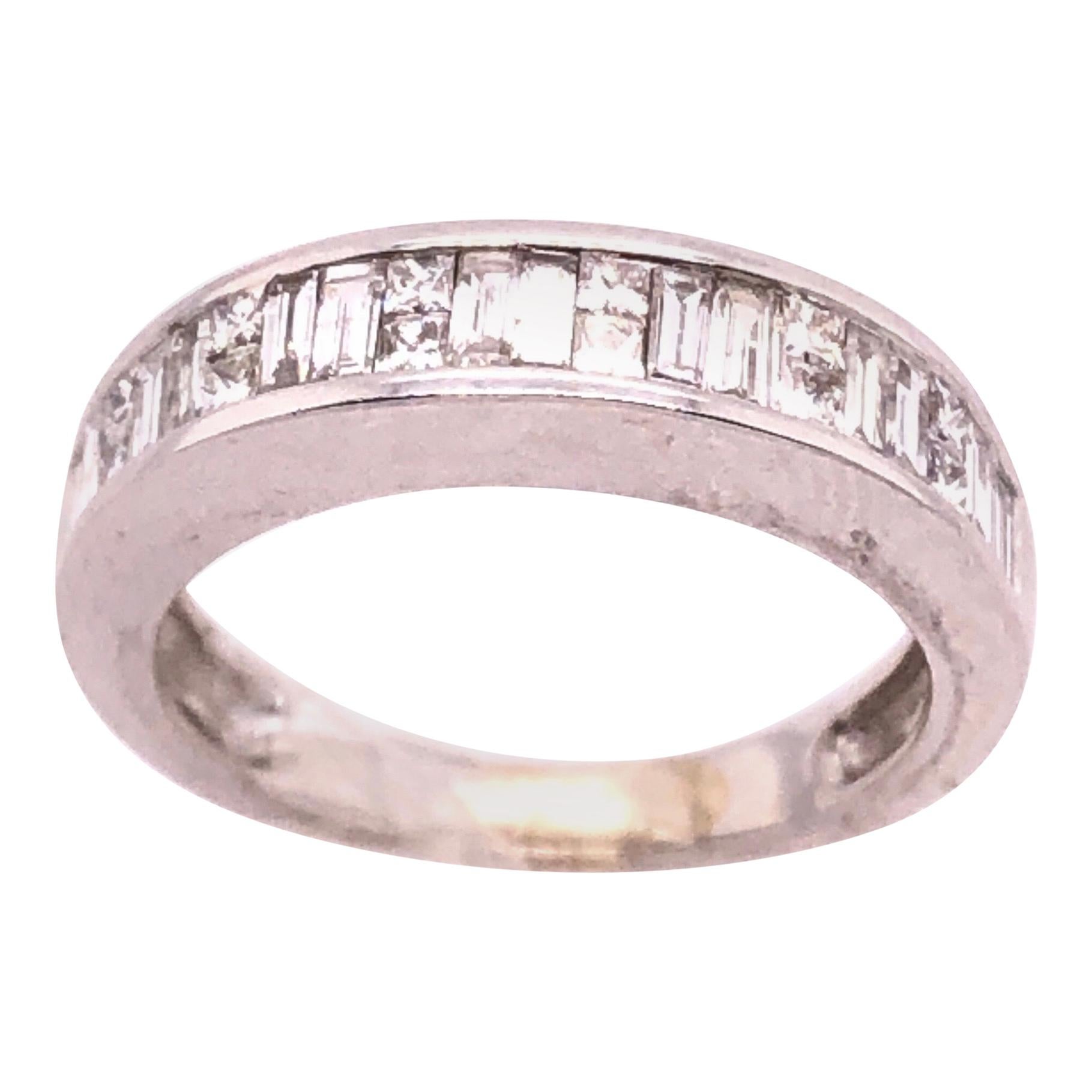14 Karat White Gold and Diamond Bridal Ring 1.25 Total Diamond Weight