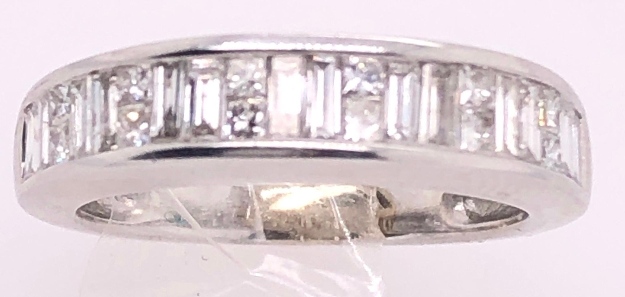 14 Karat White Gold Bridal Ring 1.25 Total Diamond Weight.
Size 5
3.81 grams total weight.