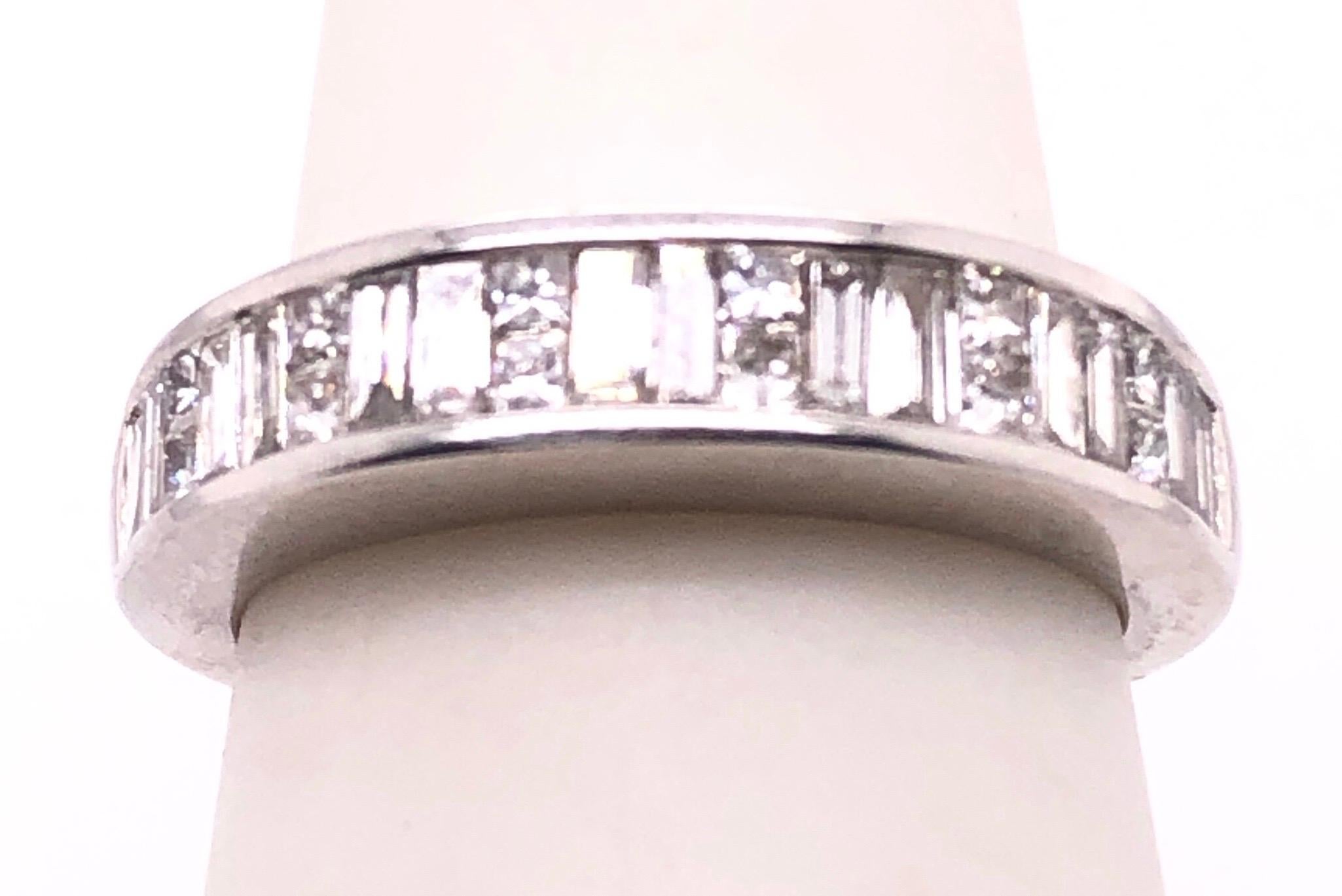 14 Karat White Gold and Diamond Bridal Ring 1.25 Total Diamond Weight For Sale 1