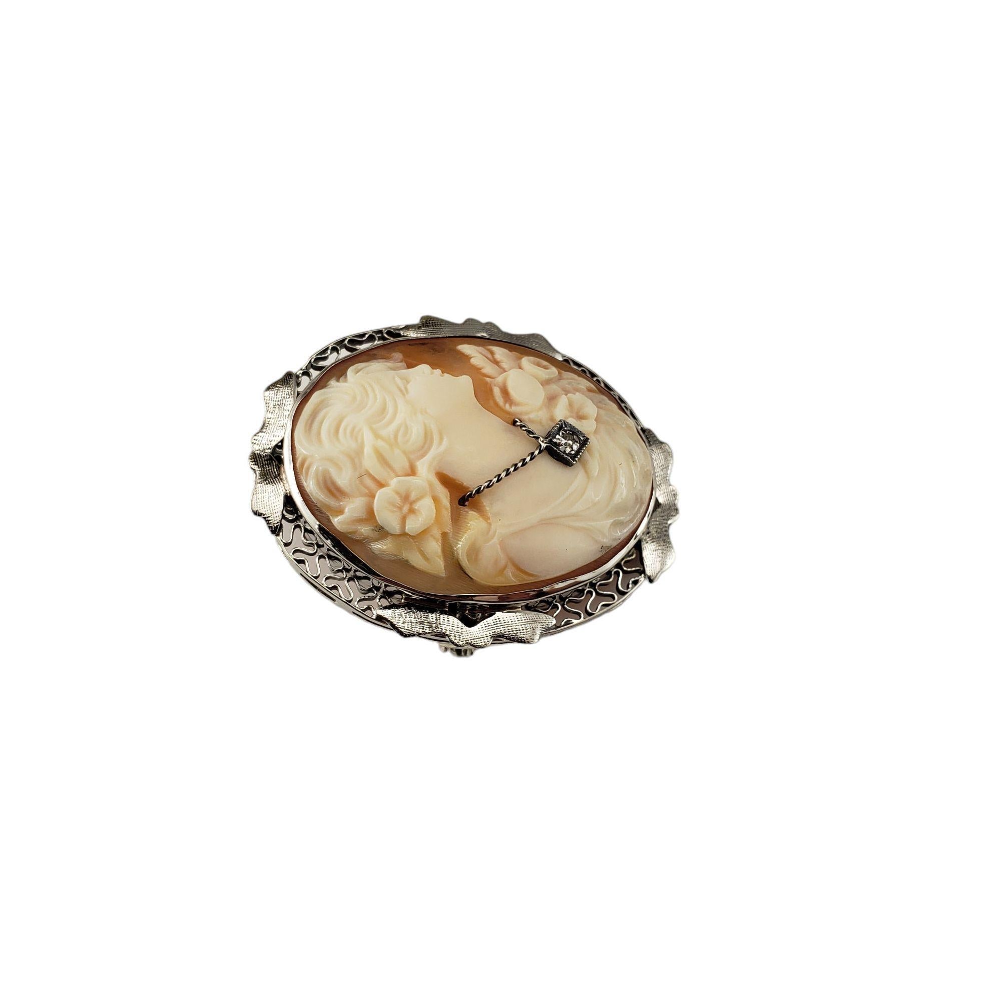 14 Karat White Gold and Diamond Cameo Brooch/Pendant #17514 In Good Condition For Sale In Washington Depot, CT