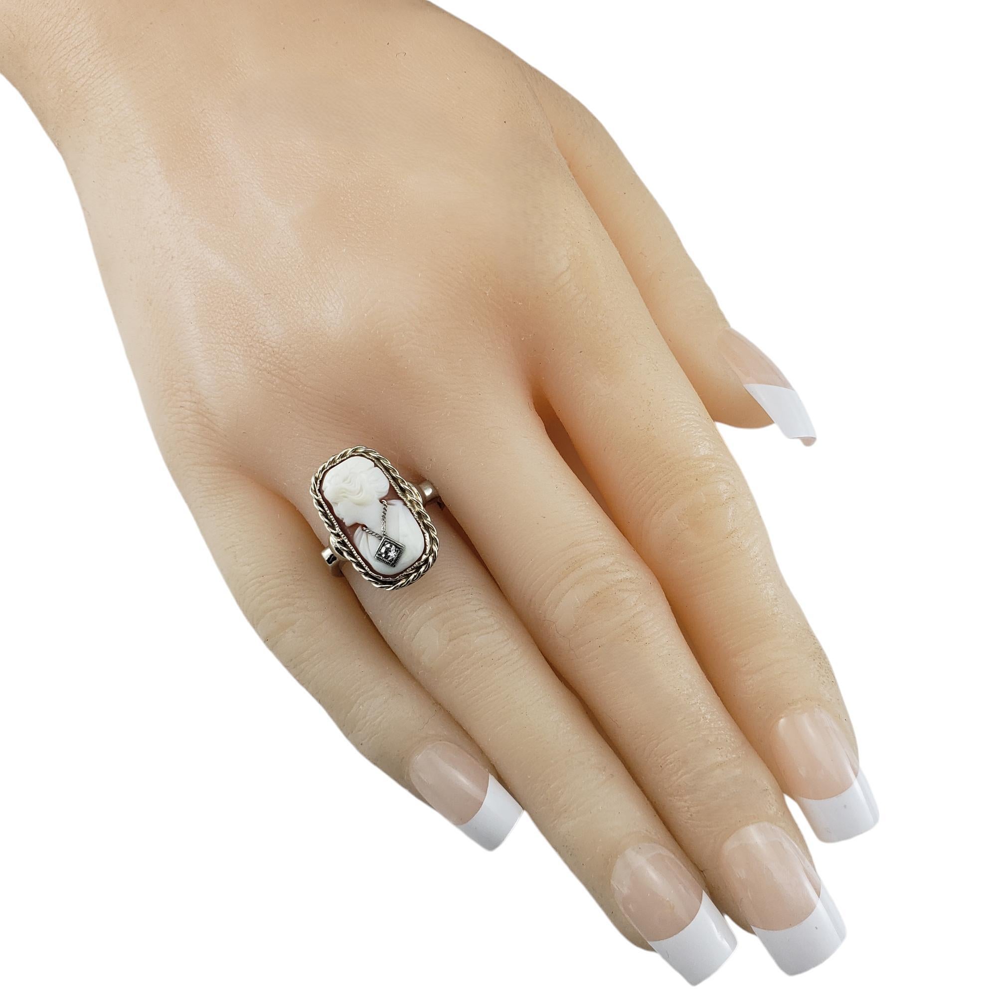Bague camée en or blanc 14 carats et diamants taille 7 n°18972 en vente 1