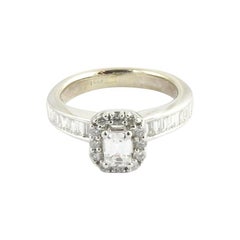 Bague de fiançailles en or blanc 14 carats et diamants