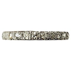 14 Karat Weißgold und Diamant Eternity Band Ring Größe 6