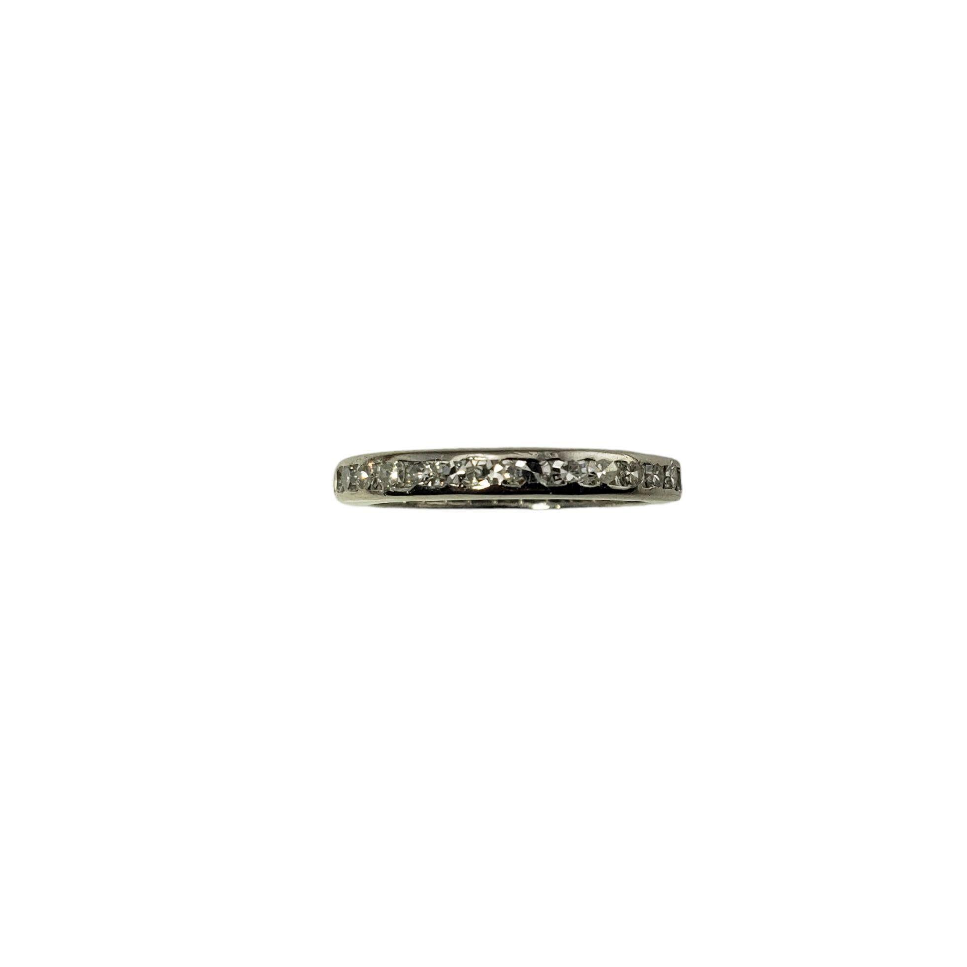 Vintage 14 Karat White Gold Diamond Eternity Band Ring Size 6-

This sparkling band features 31 round single cut diamonds set in classic 14K white gold. Width: 3 mm.

Approximate total diamond weight: .93 ct.

Diamond clarity: SI1-VS2

Diamond
