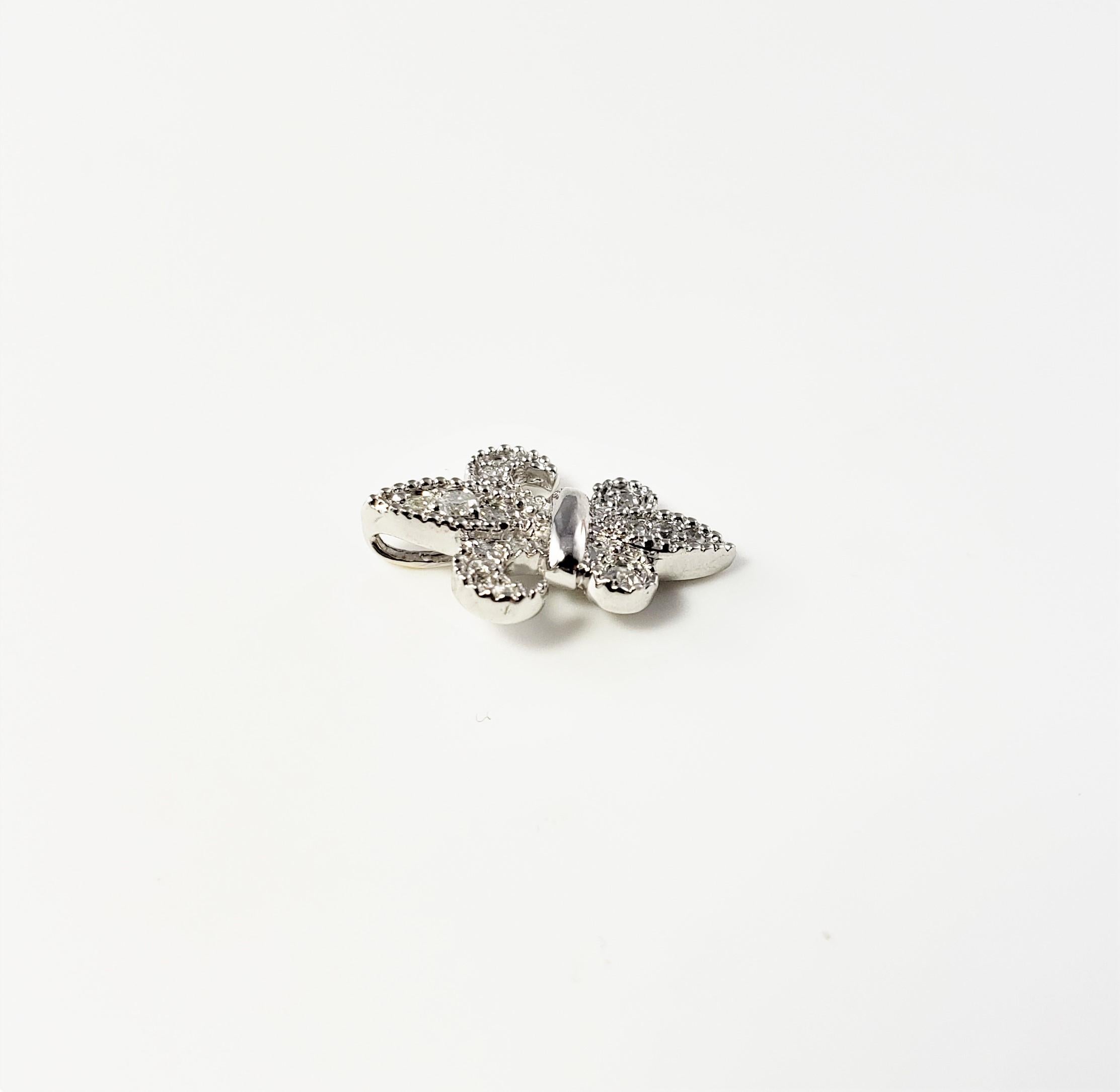 Ciondolo Fleur-de-Lis in oro bianco 14 carati e diamanti in vendita 2