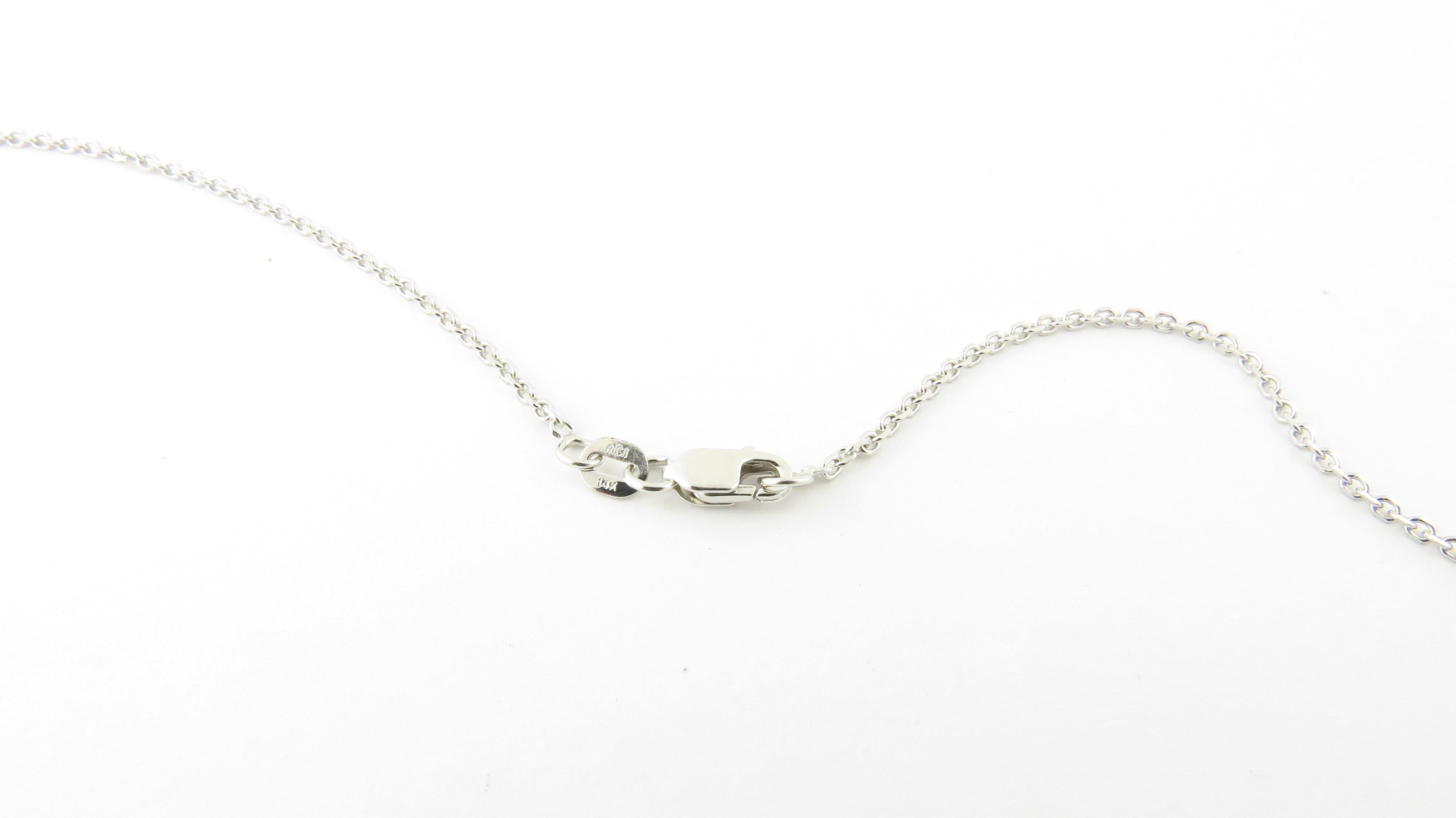 Round Cut 14 Karat White Gold and Diamond Heart Pendant Necklace For Sale