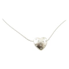14 Karat White Gold and Diamond Heart Pendant Necklace