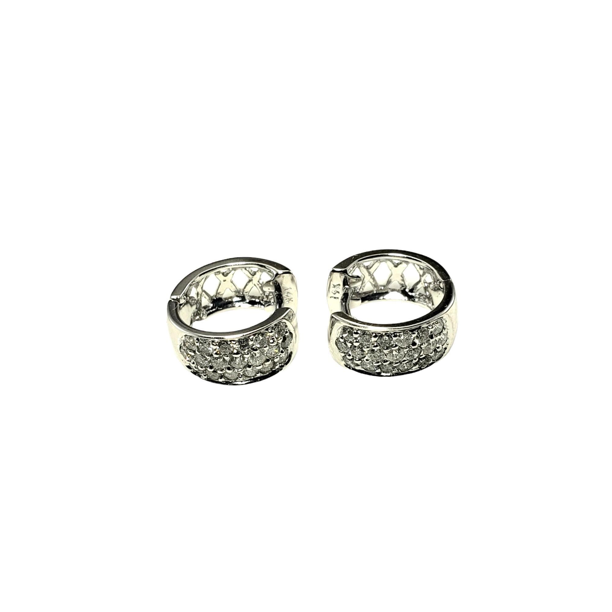 14 Karat White Gold and Diamond Huggie Hoop Earrings #15643 In Good Condition For Sale In Washington Depot, CT