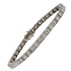 14 Karat White Gold and Diamond Line Bracelet