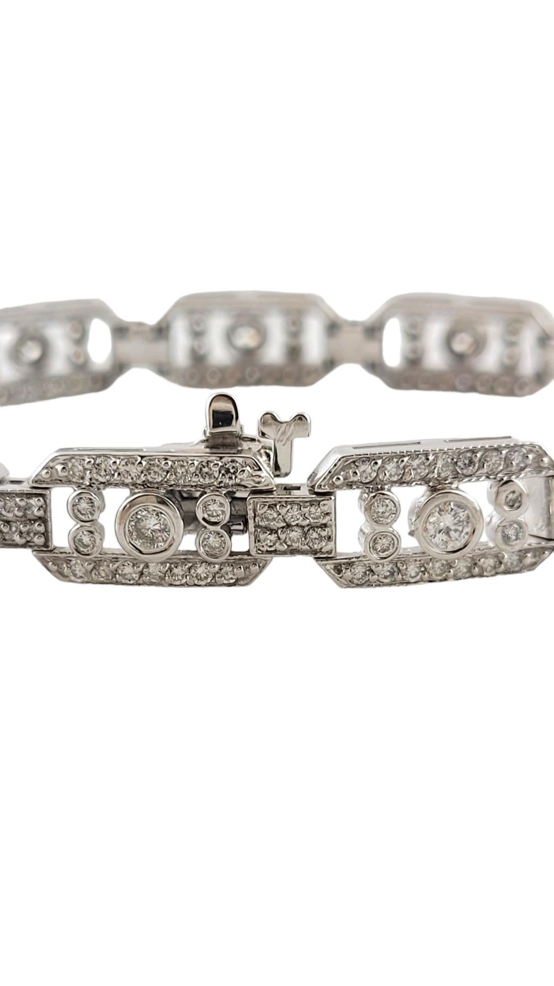 14 Karat White Gold and Diamond Link Bracelet #16952 In Good Condition For Sale In Washington Depot, CT