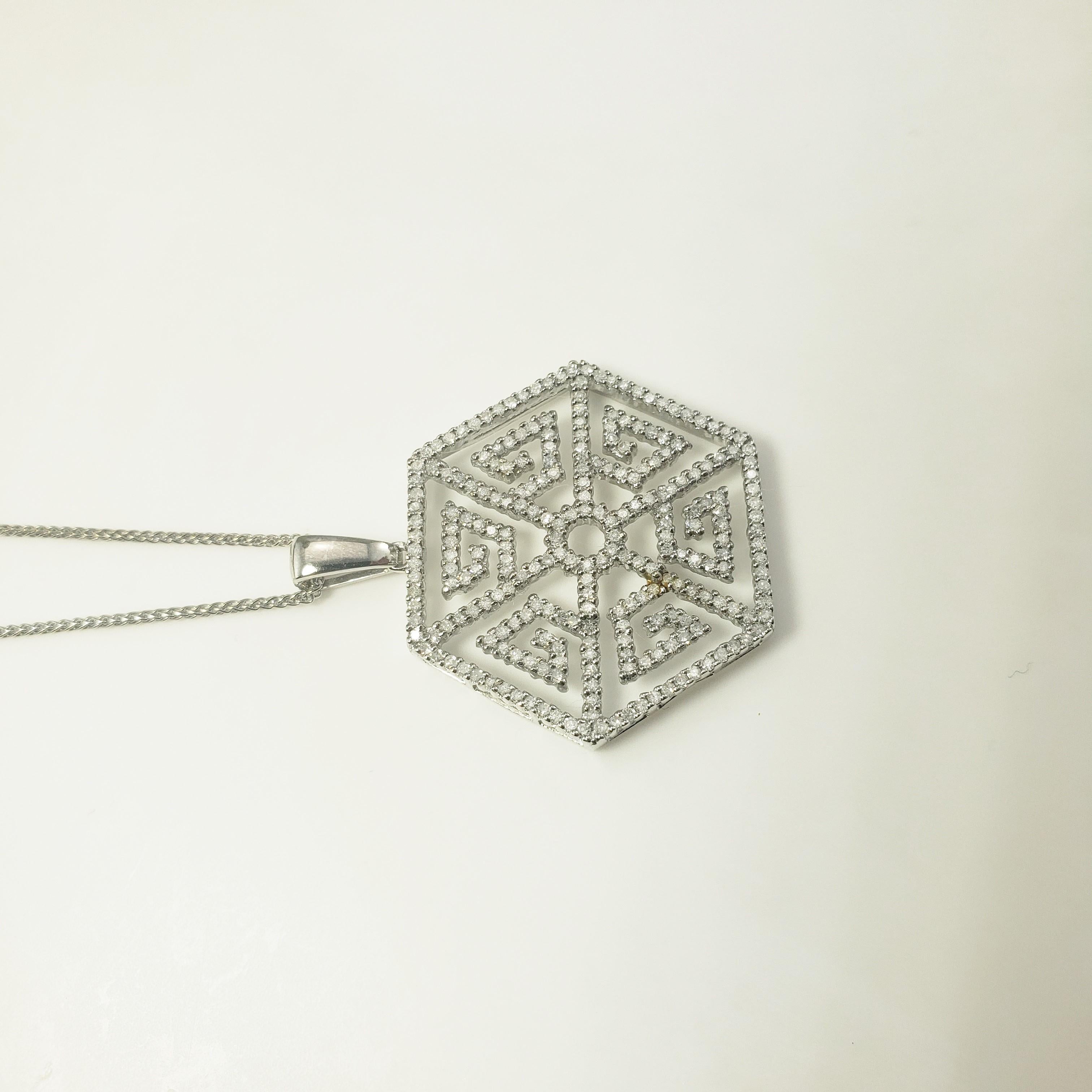 Taille simple Collier pendentif en or blanc 14 carats et diamants en vente