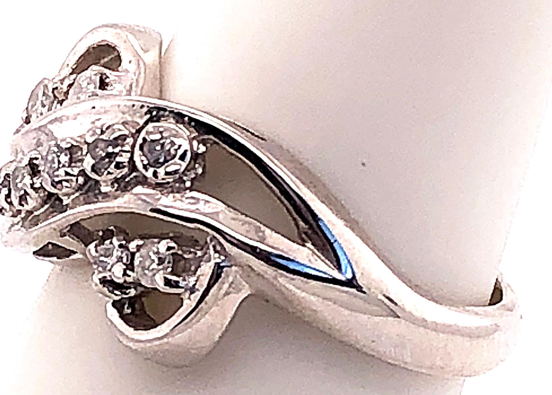 Women's or Men's 14 Karat White Gold and Diamond Swirl Ring For Sale