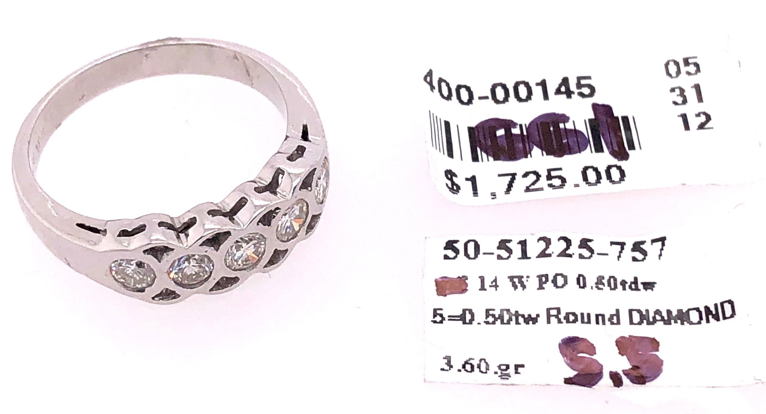 Women's or Men's 14 Karat White Gold and Diamond Wedding Band Bridal Ring 0.50 TDW For Sale