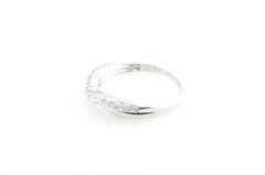 Alliance en or blanc 14 carats et diamants