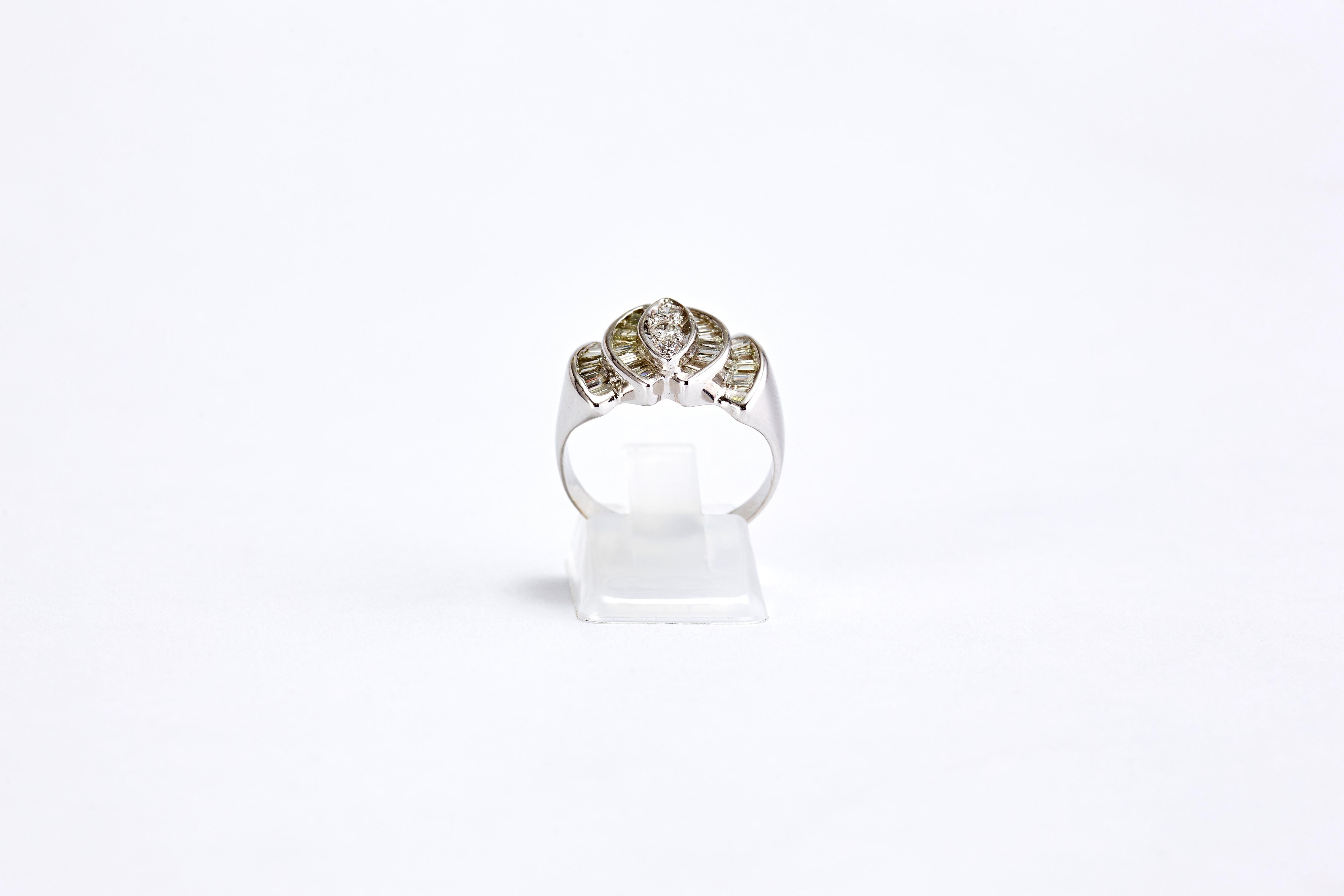 Women's 14 Karat White Gold and Diamonds Ring For Sale